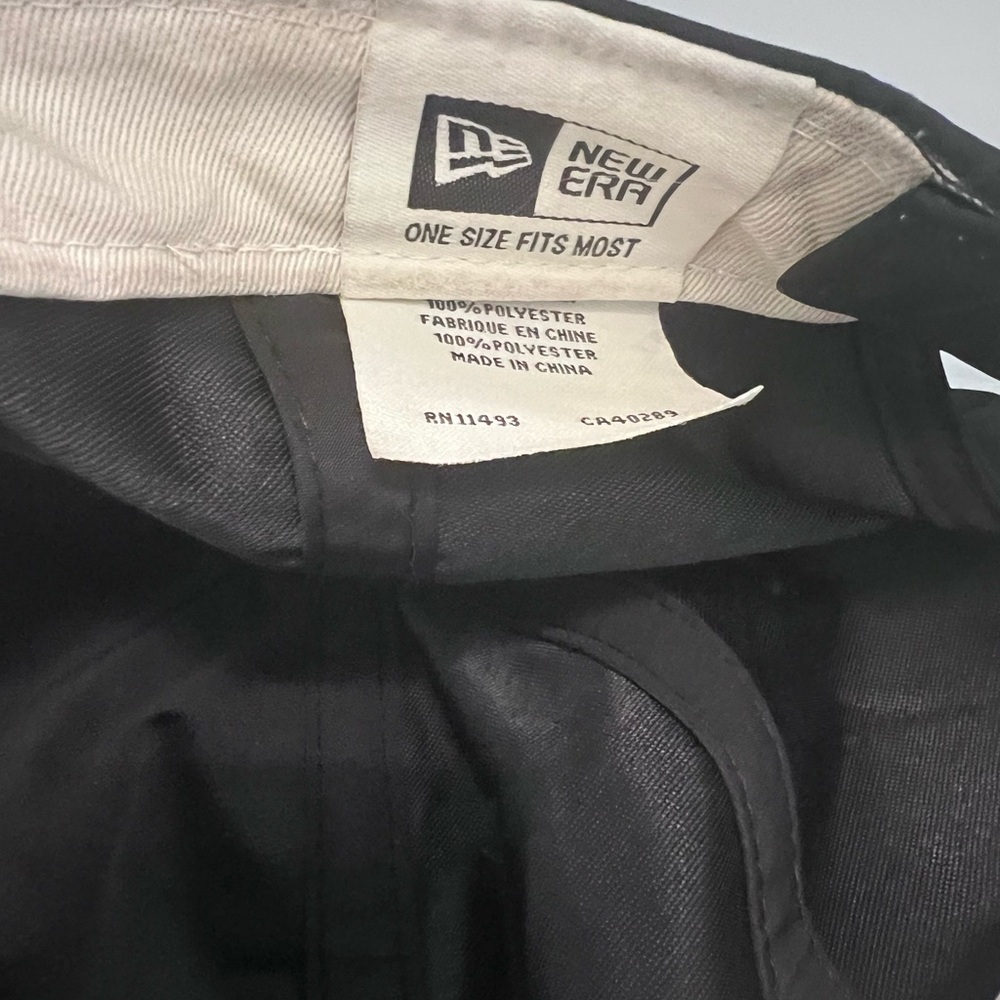 Fear of God Essentials New Era Cap - Picture 4 of 6